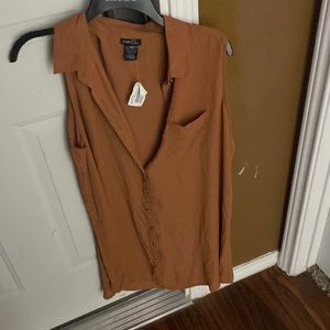 New with tags never been worn